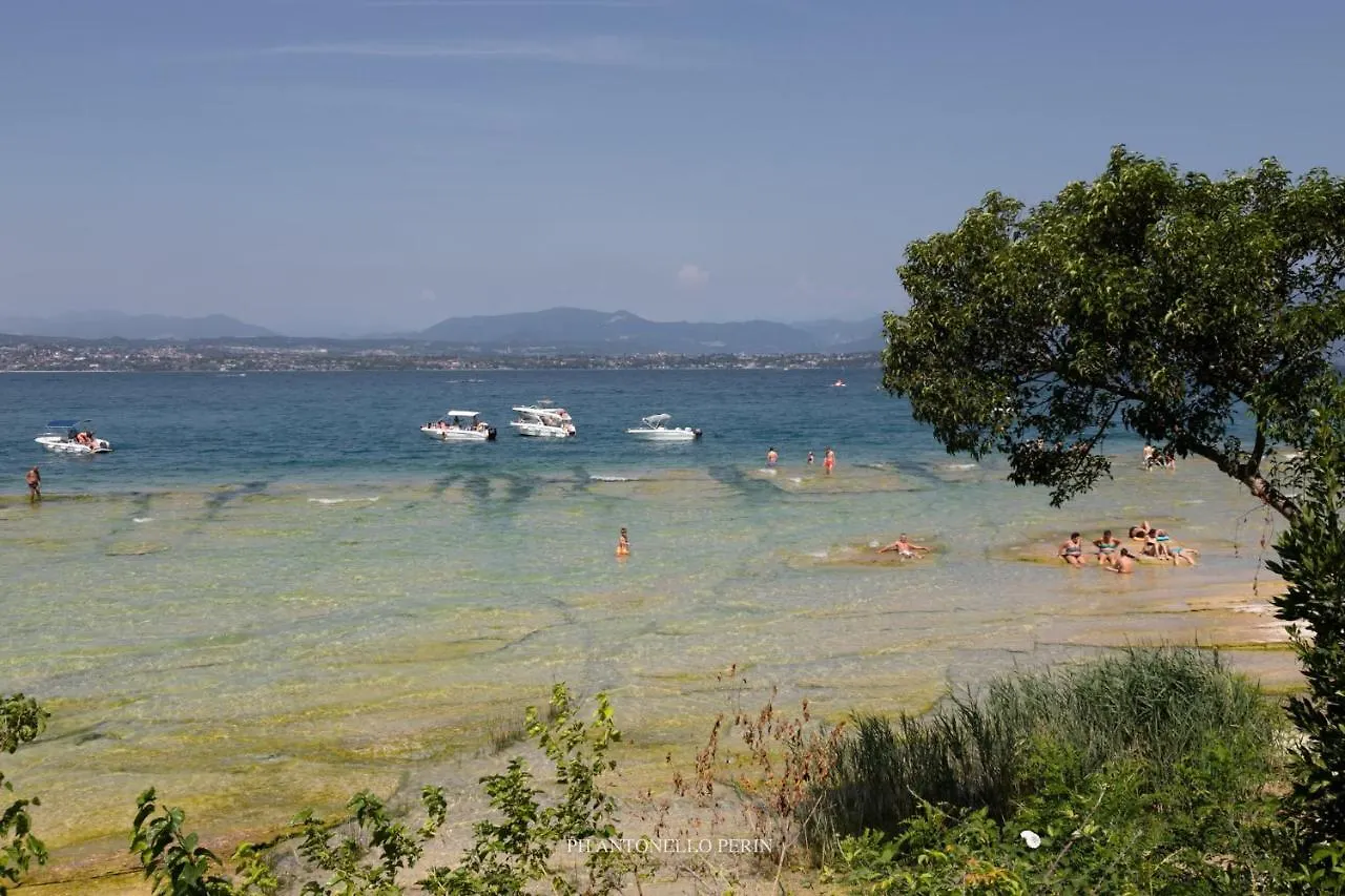 Apartment Appartamento Fiordaliso Sirmione Italy